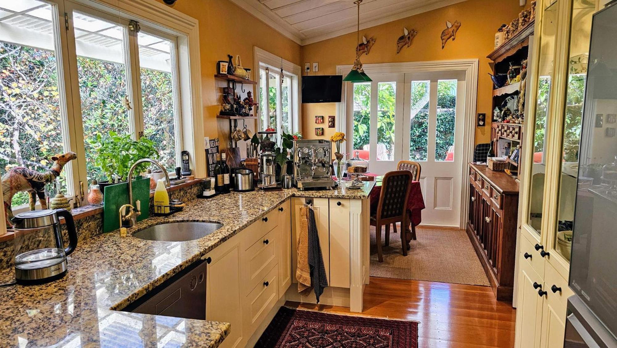 Bed and Breakfast The Grange à Auckland Extérieur photo